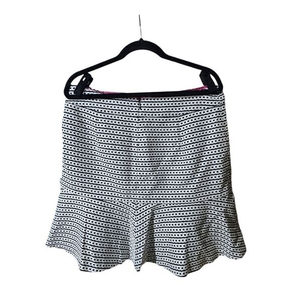 BANANA REPUBLIC NWT Chain Print Flounce Skirt - Size 12 - Picture 3 of 9